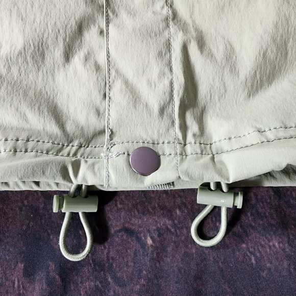 Small Casual Green Lightweight Button Jacket Goodfellow & Co - Picture 5 of 11